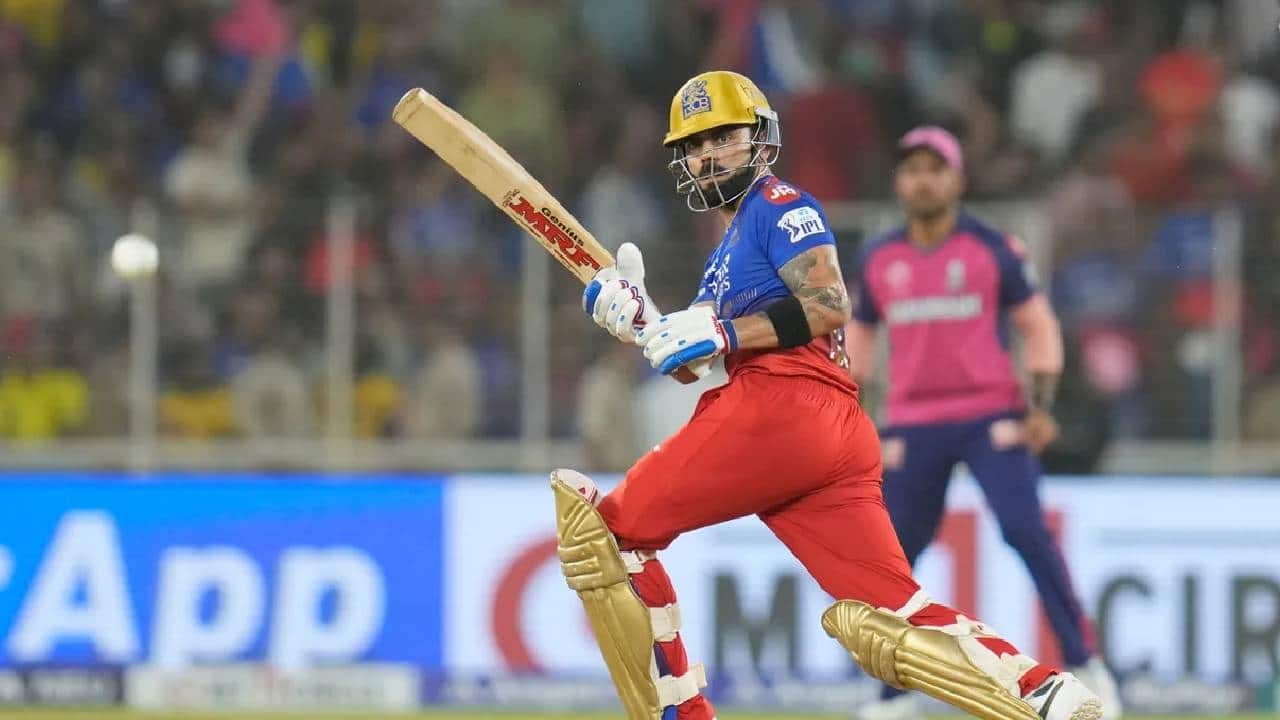 Virat Kohli 8000 runs
