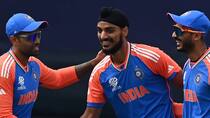 Arshdeep singh becomes first indian to pick a wicket on first ball of a T20 WC Match