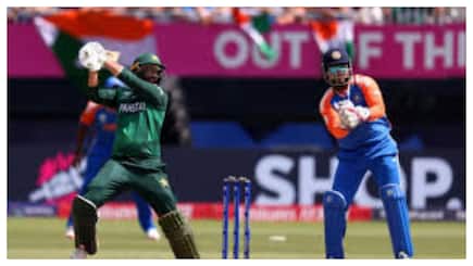 “He was wasting balls”: Pakistan all-rounder Imad Wasim accused of making the chase tough against India