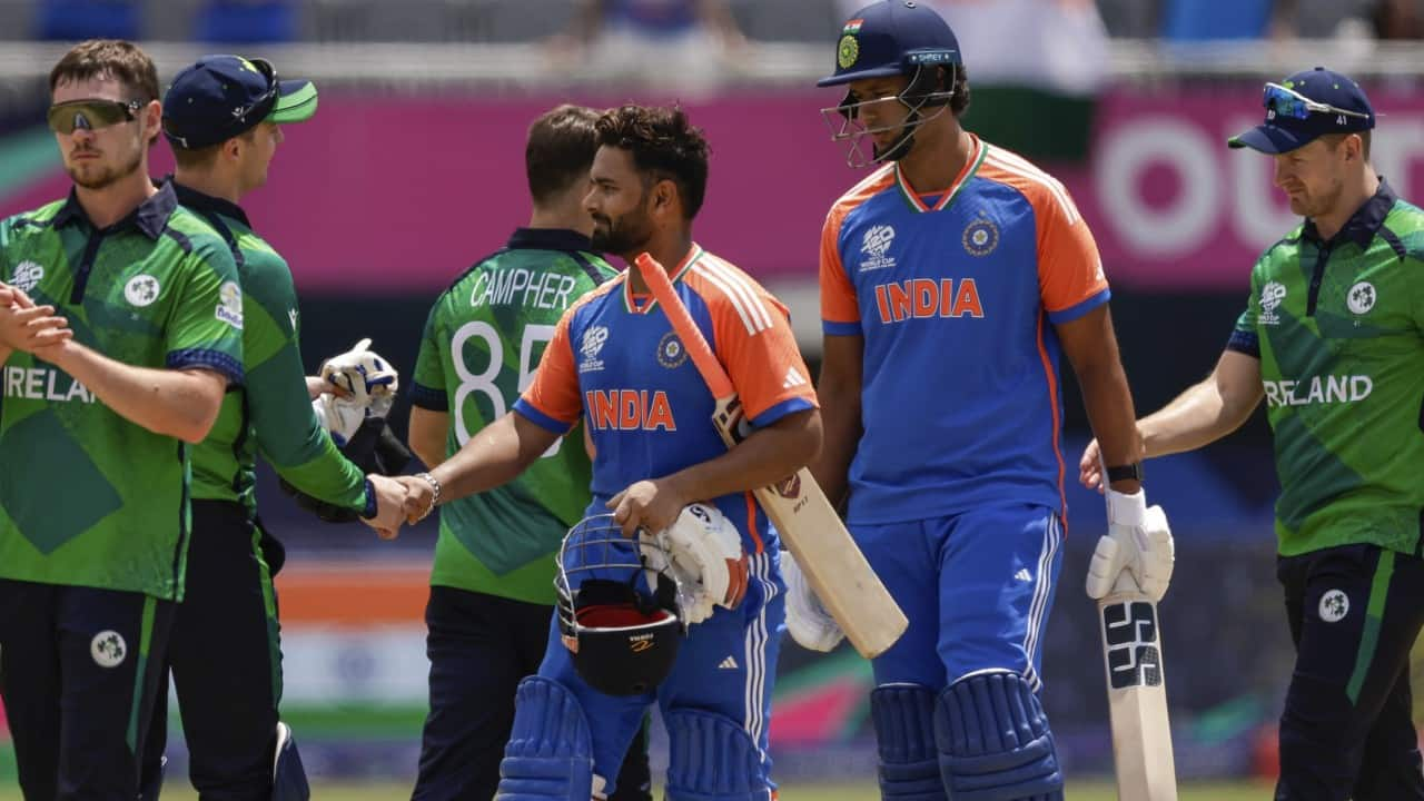 India beat Ireland by 8 wickets