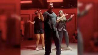 Muttiah Muralitharan Dancing on ‘Tauba Tauba’? Viral video- Truth