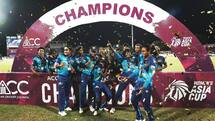  Womens Asia Cup: भारत को हराकर श्रीलंका बना चैंपियन, तस्वीरों में देखें जीत का जश्न 
