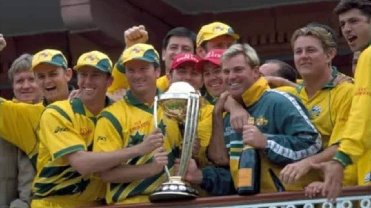 Australian team celebrates after winning 1999 World Cup