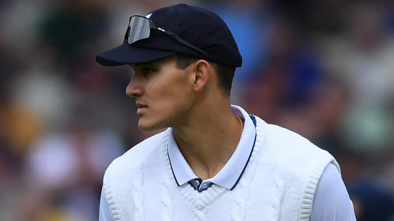 Harry Singh as a substitute fielder for England