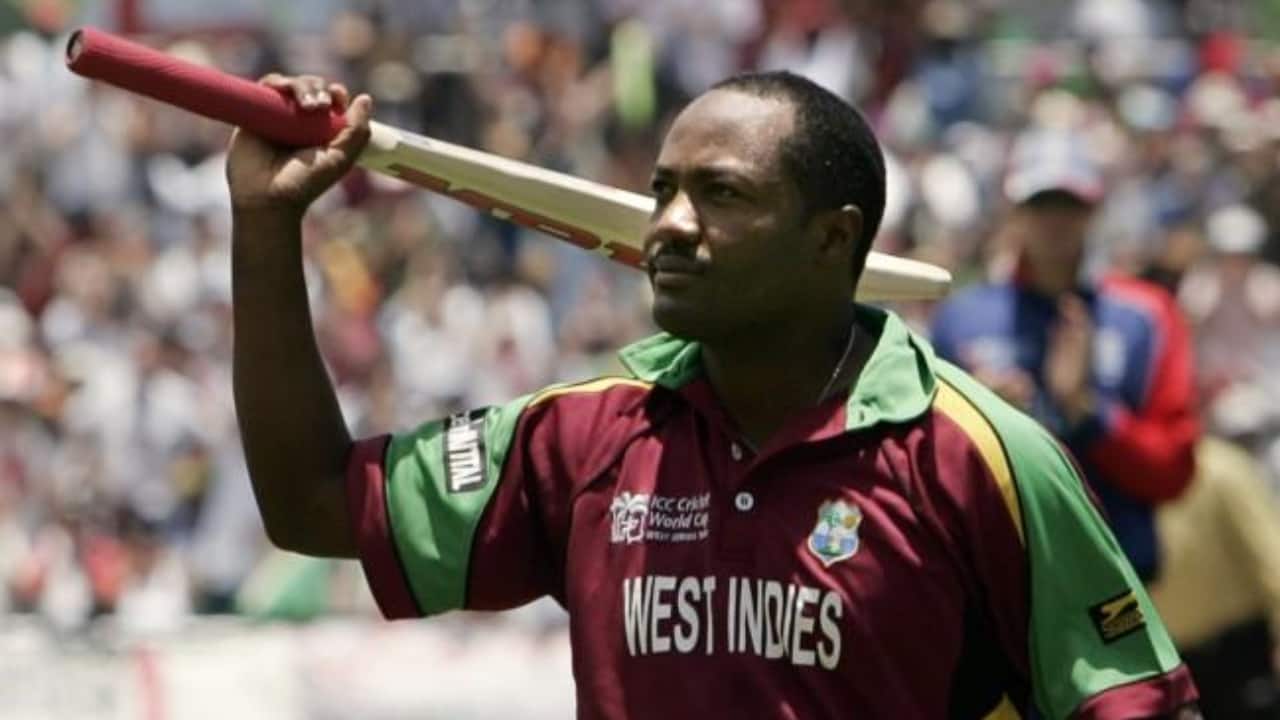 Lara scoring an ODI ton