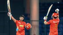 DPL T20: 07 छक्के, 09 चौके, दिल्ली प्रीमियर लीग में प्रियांश आर्य ने जड़ा धमाकेदार शतक 