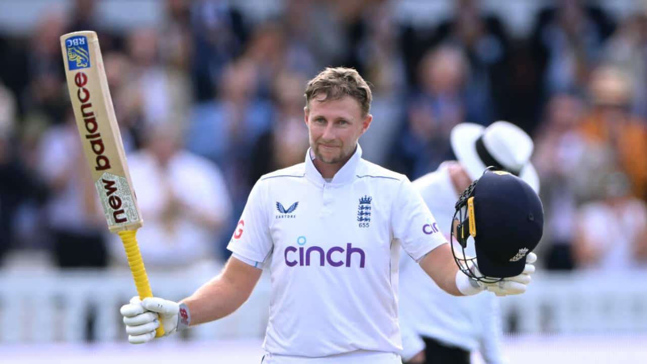 Root scoring a Test ton against Sri Lanka