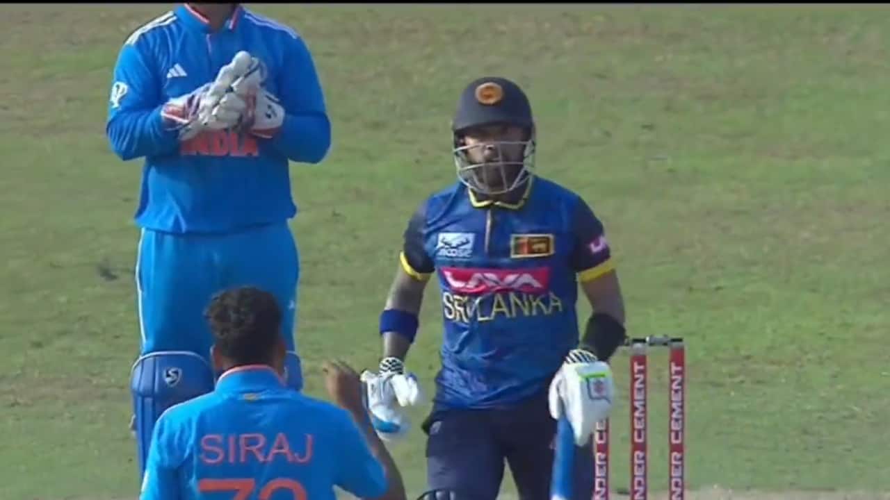 Mohammad Siraj and Kusal Mendis