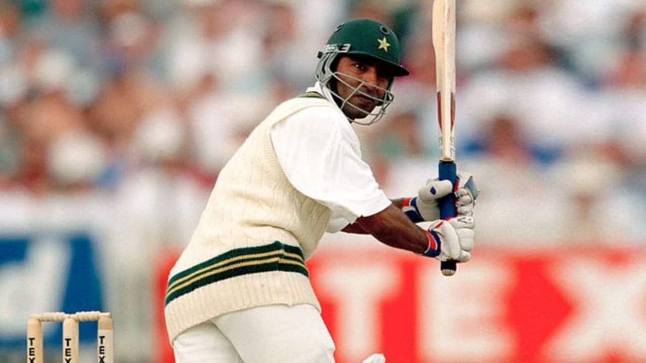 This former Pakistan cricketer married his cousin sister, but disaster struck 5 years later