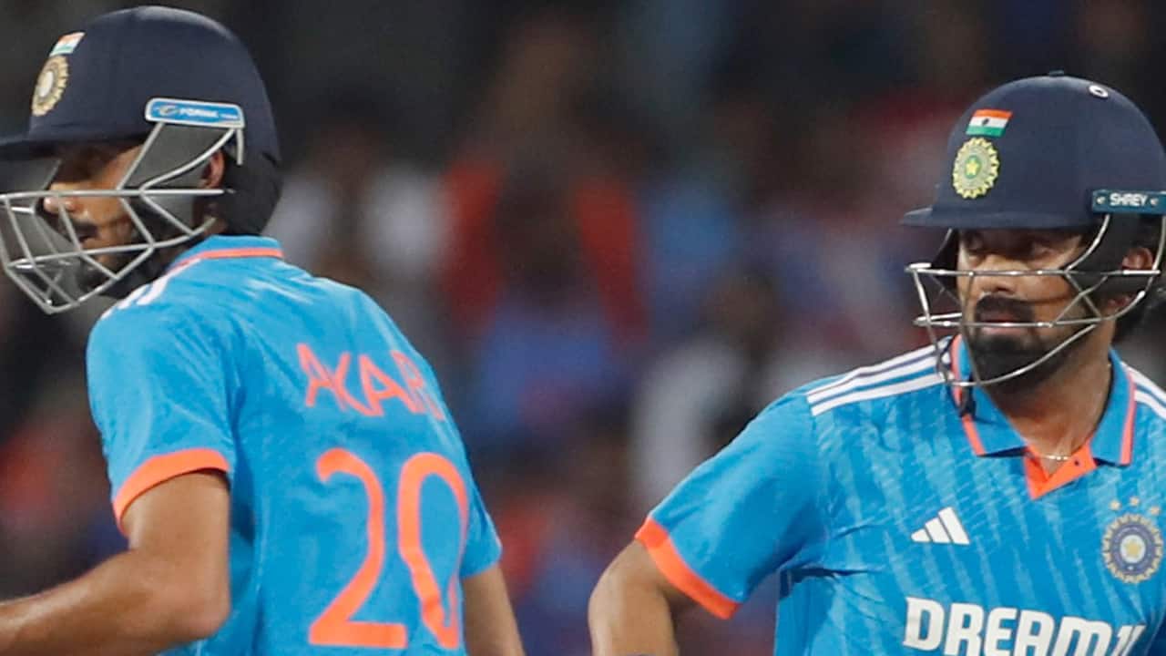 Axar and Rahul batting during a match