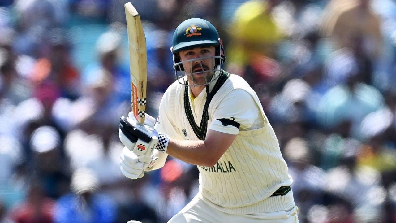 Head batting during a Test match