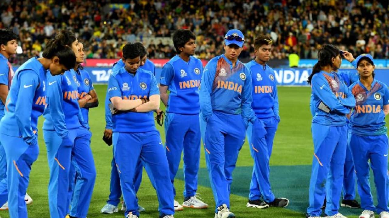 Indian-Women-team