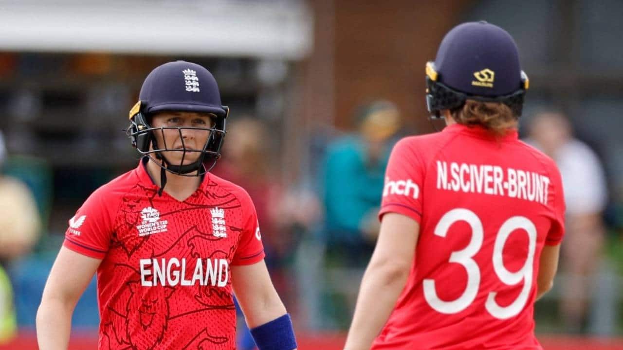Knight and Sciver-Brunt