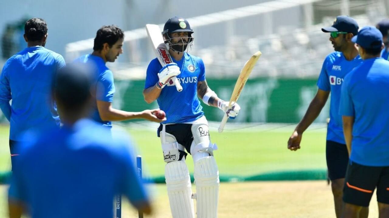 Kohli batting in the nets