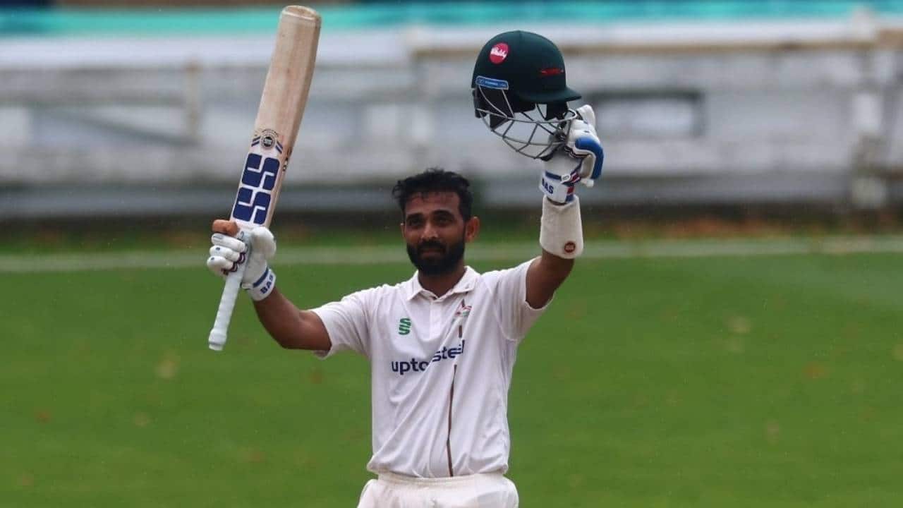 Rahane scoring a Test century for Leicestershire