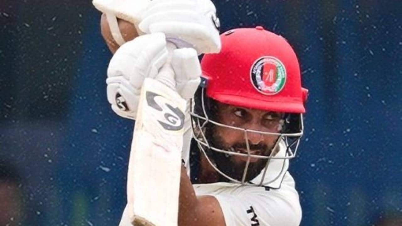 Shahidi batting during a Test match
