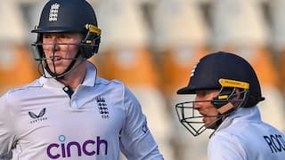 Pakistan vs England 1st Test Live Score: England look to post a massive total on Day 3