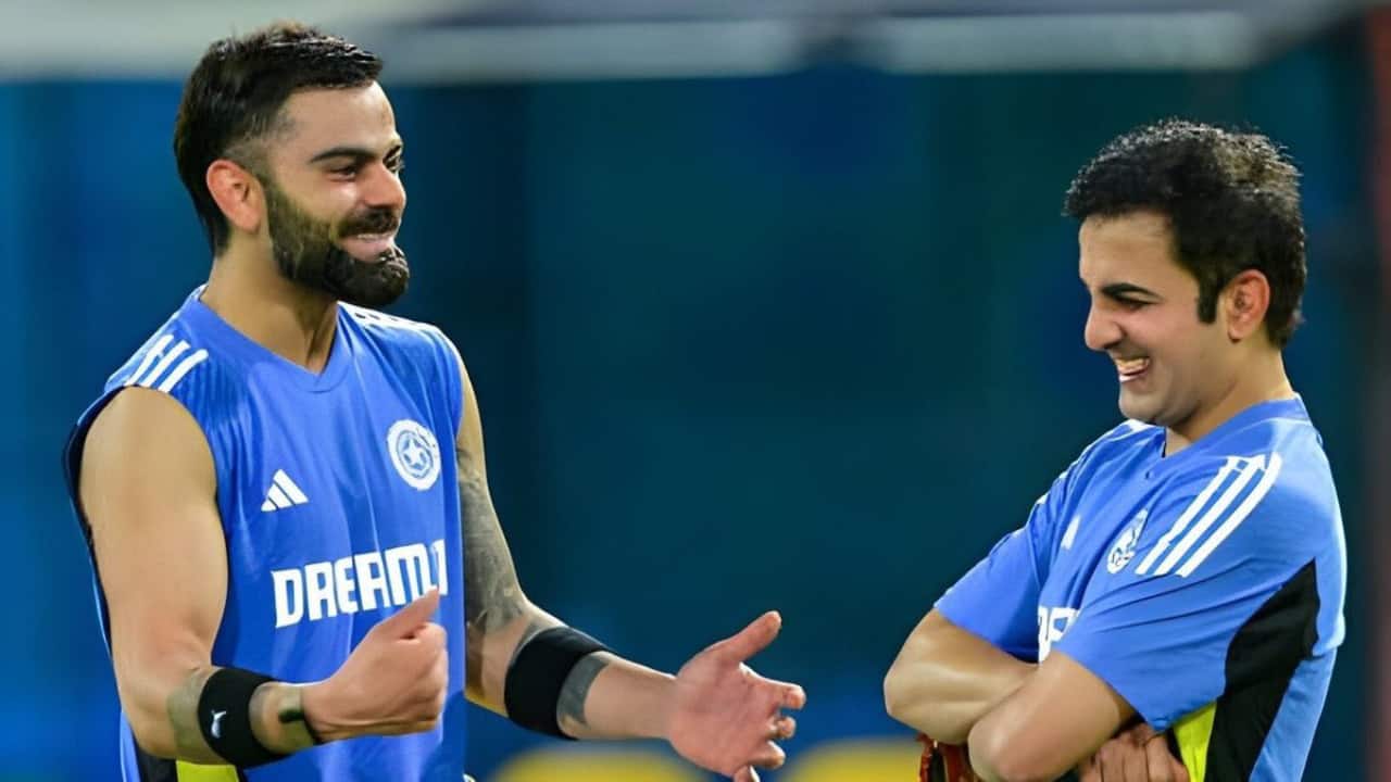 Gambhir and Kohli having a chat
