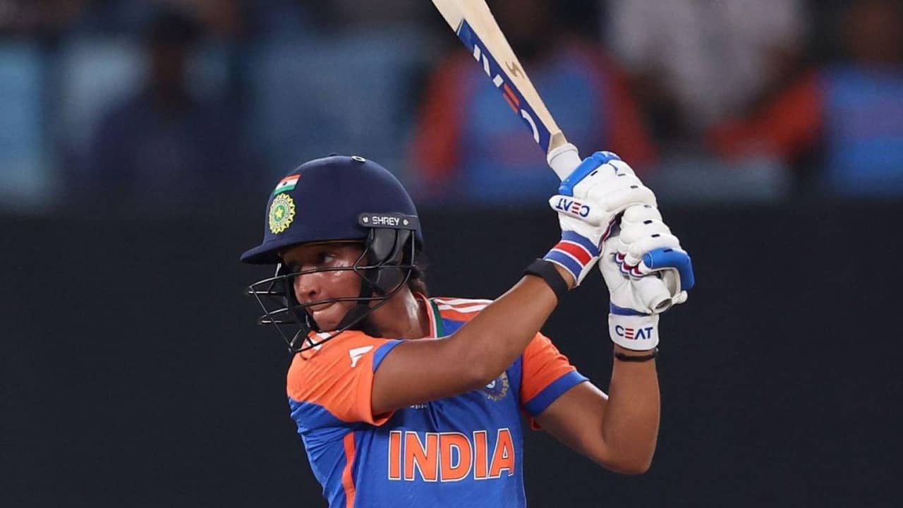 Harmanpreet batting during a T20I