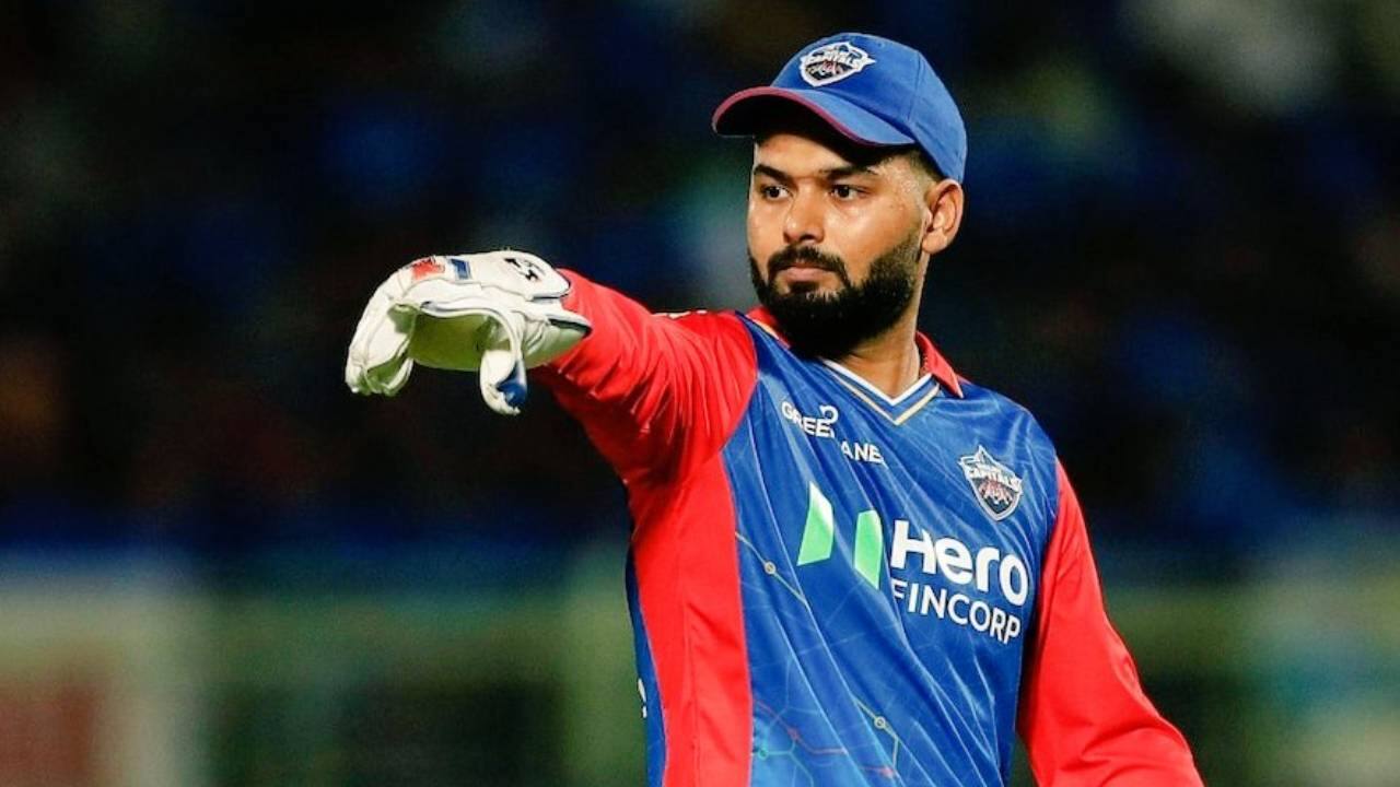 Pant playing DC in IPL
