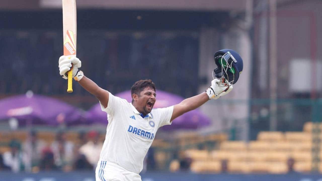 Sarfaraz scoring his maiden Test ton