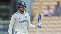 IND vs AUS Abhimanyu easwaran may replace shubman gill in perth test after his finger injury