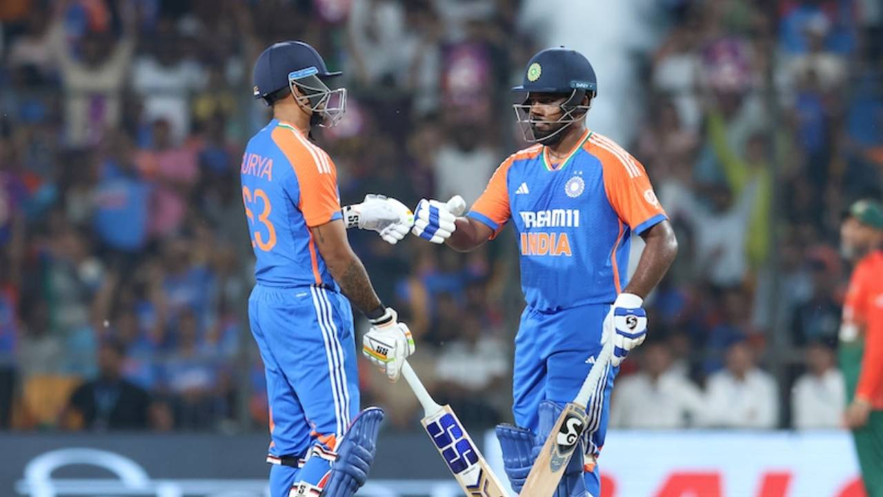 Samson batting with Suryakumar against Bangladesh