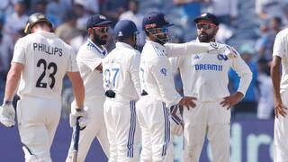 Onus of series loss down to seniors says dinesh Karthik Sanjay Manjrekar defends Gautam Gambhir