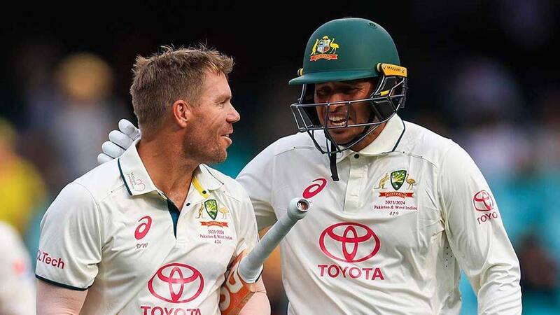 Warner and Khawaja batting during a Test match