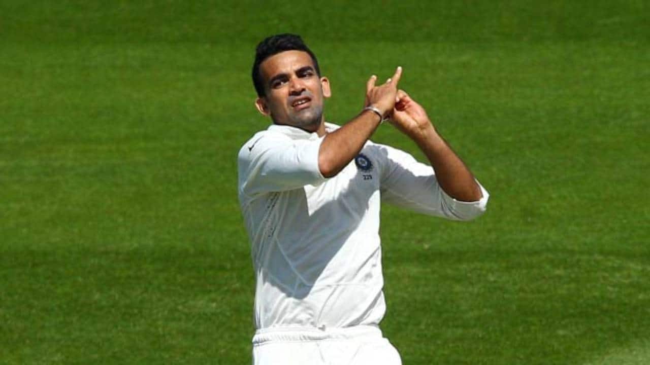 Zaheer bowling during a Test match