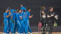 Indian womens team beat new Zealand by 59 runs deepti sharma shines