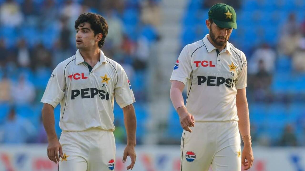 Naseem and Shaheen during the match against England