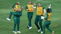 South Africa reach Women’s T20 WC final by crushing Australia in 8-wicket victory