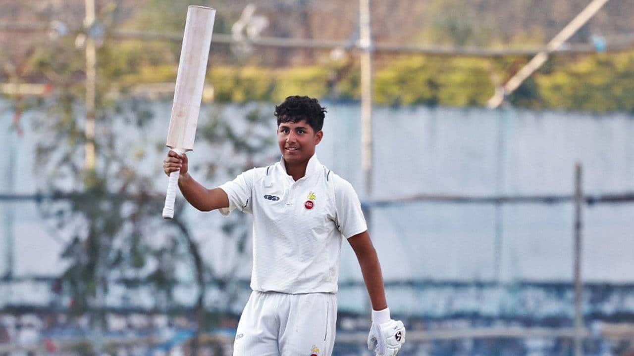 Aaryavir scoring a Test ton