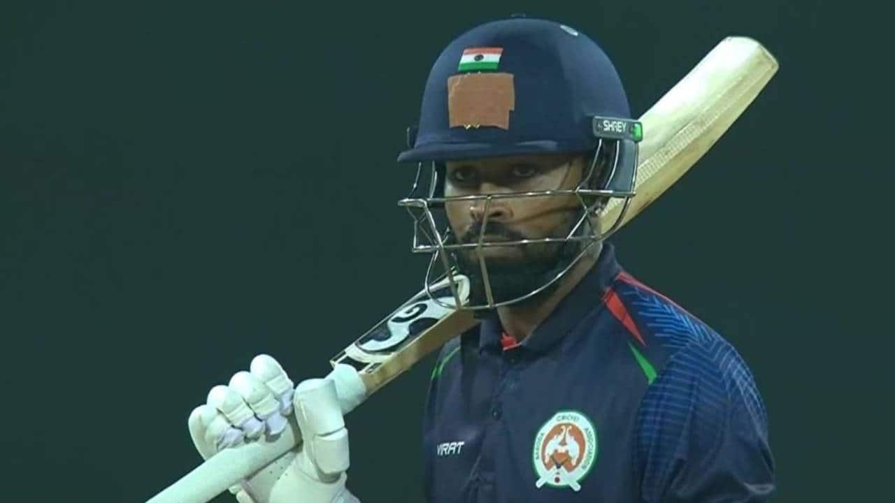 Pandya batting for Baroda