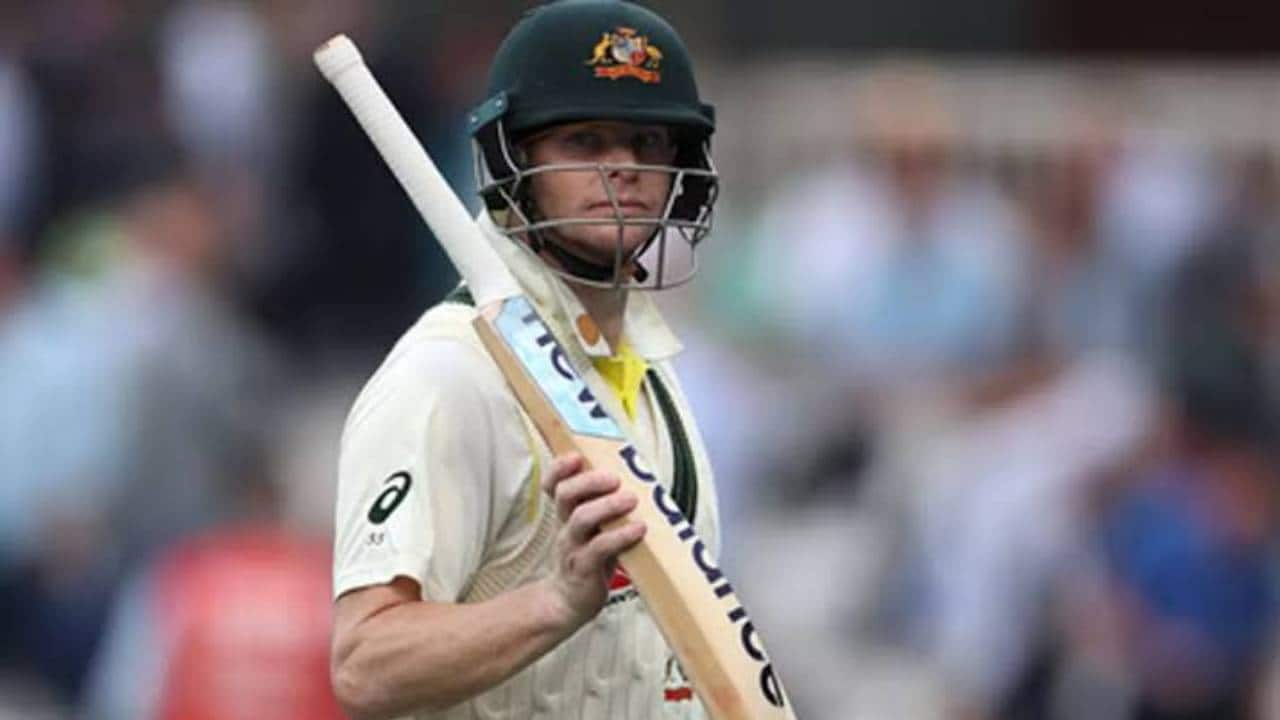 Smith batting during a Test match