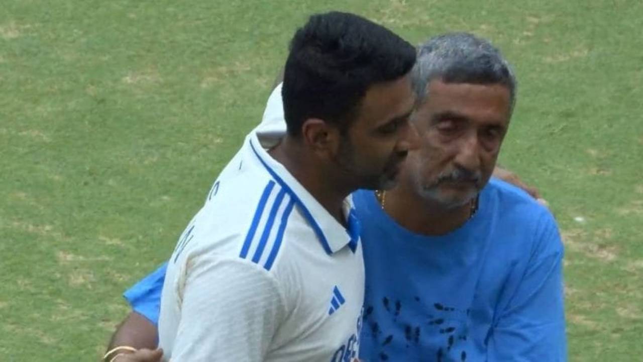 Ravichandran Ashwin and his father