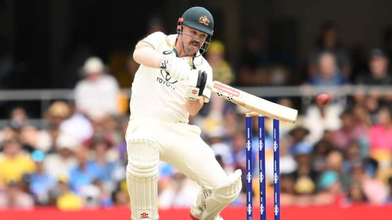 Head batting during a Test match