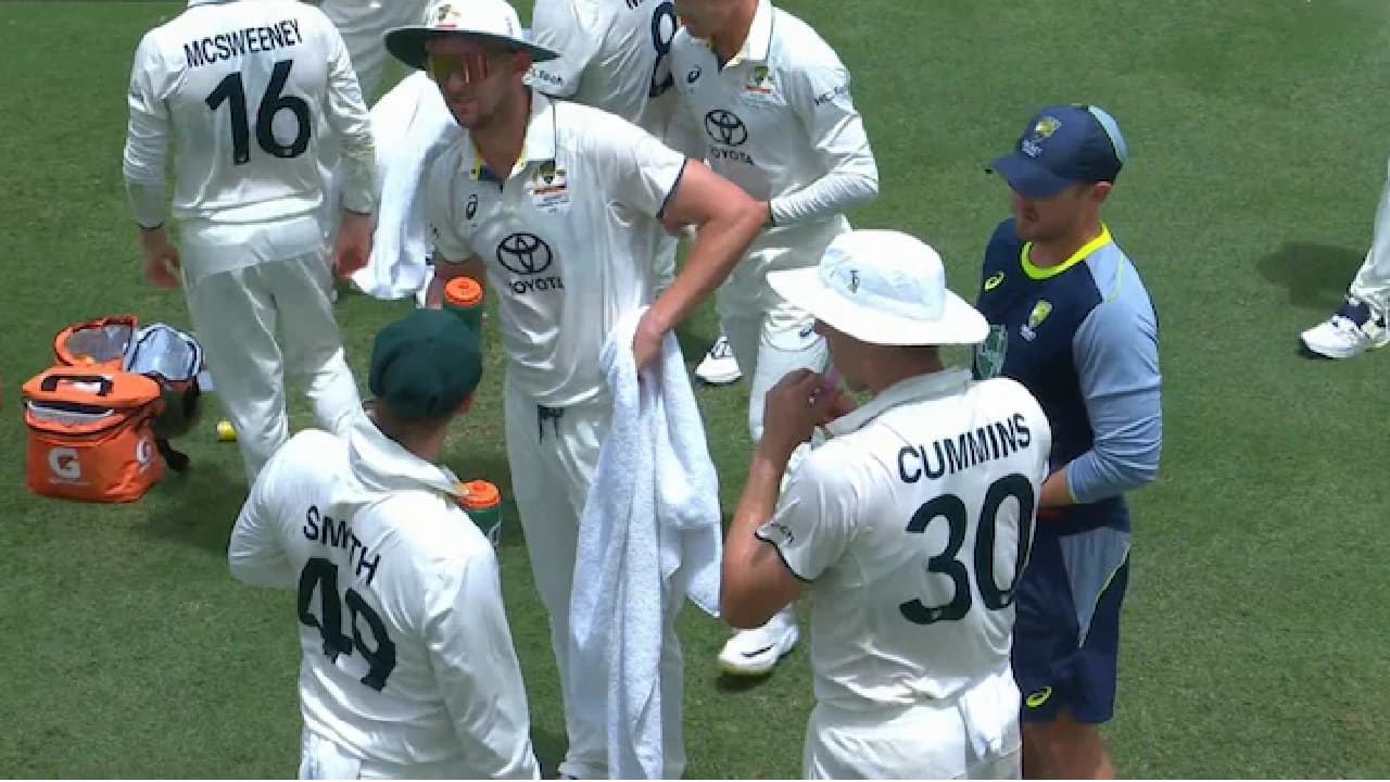 The Day Hazlewood'S Bowling Imploded: Australia T20 Disaster - w54a9am