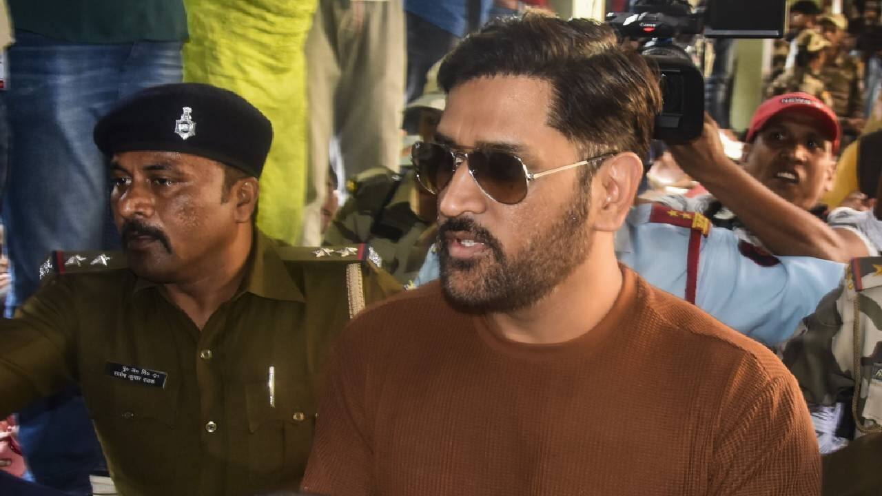MS Dhoni