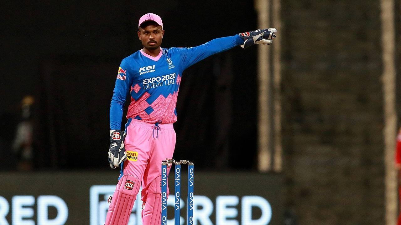 Samson wicketkeeping for RR in IPL