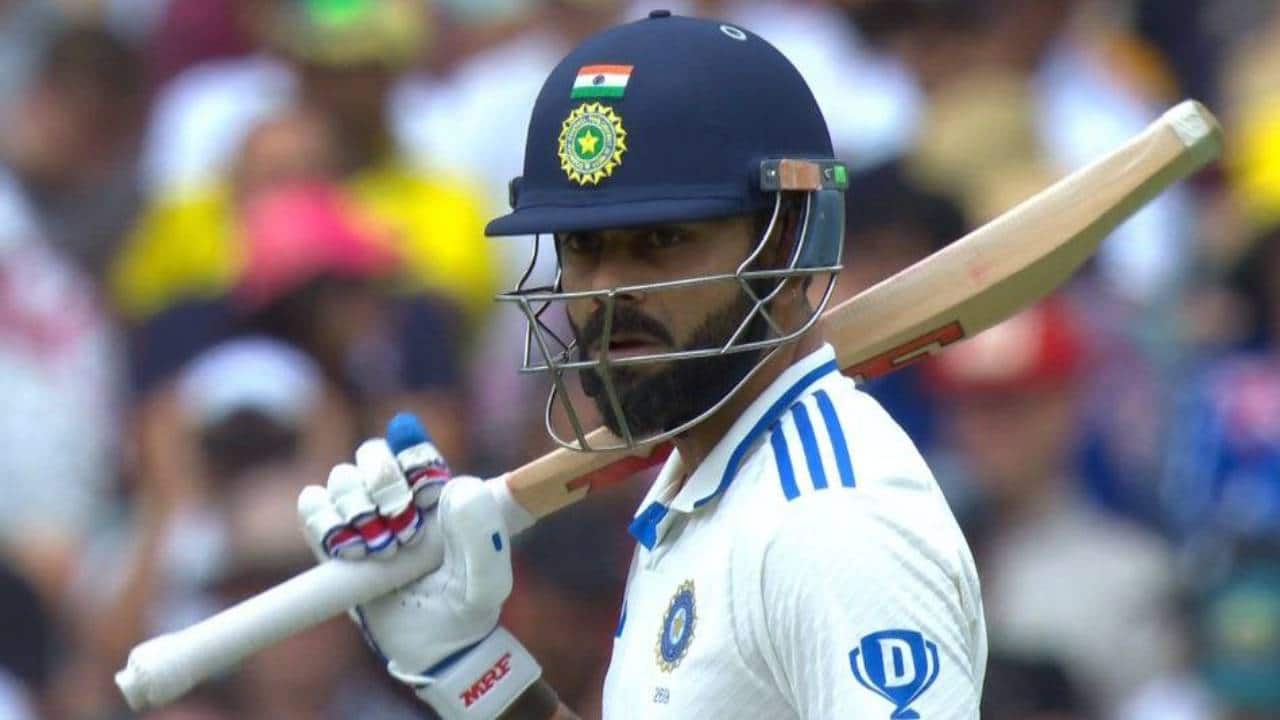 Kohli batting during a Test match