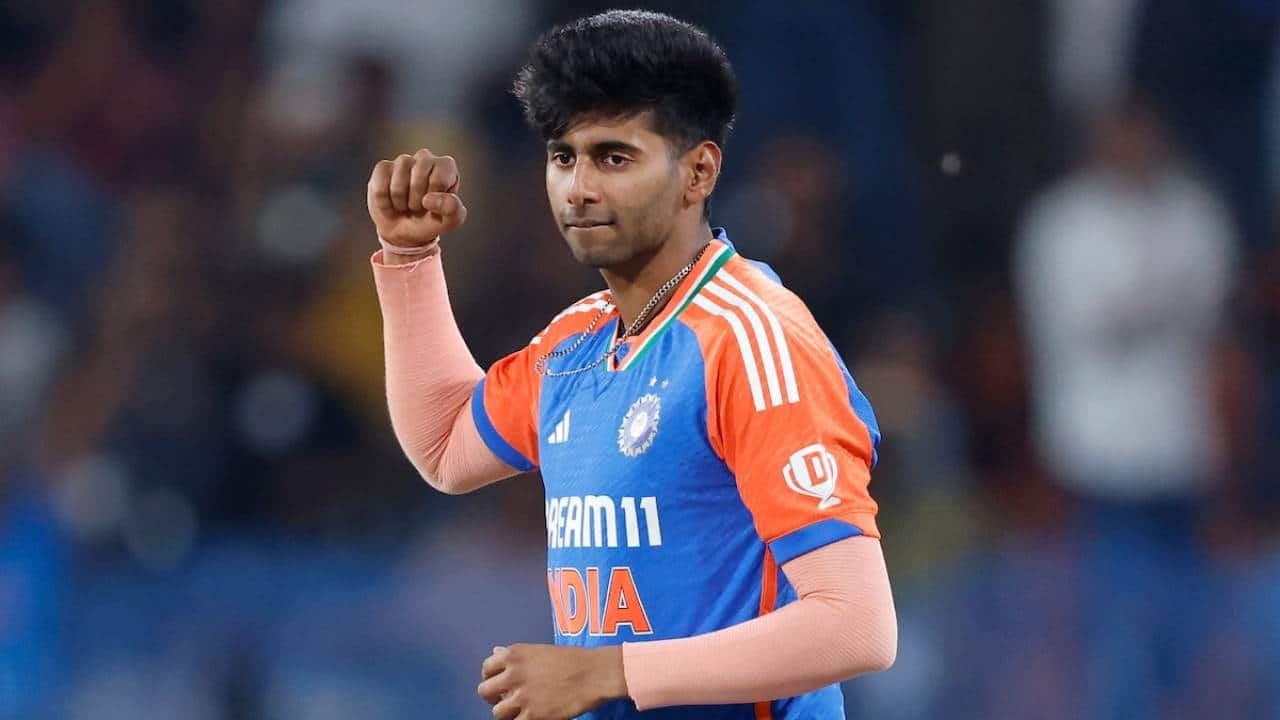 Mayank taking a wicket during a T20I