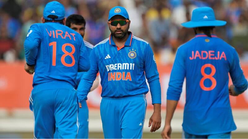 Rohit, Kohli and Jadeja Rohit, Kohli and Jadeja