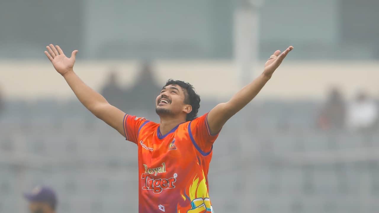taskin ahmed