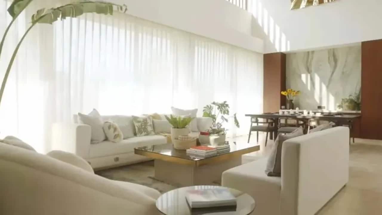 virat-and-anushka-home