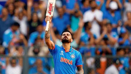 Virat complete fastest 14 thousand odi runs surpass sachin tendulkar and kumar sangakkara in champions trophy 2025 ind vs pak