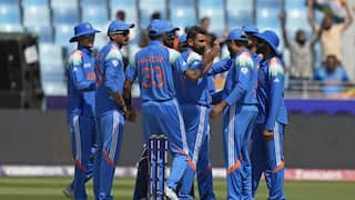 Fastest 200 odi wickets in mohammed shami create history Mitchell starc brett lee