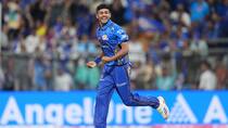 Meet MI star cricketer NOT Arjun Tendulkar, took wicket off his first ball in IPL, his name is…, his salary is…