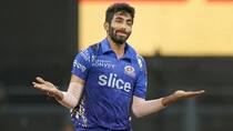 Jasprit Bumrah gives a Shock to Mumbai Indians, Star player might miss IPL 2025 because of THIS reason